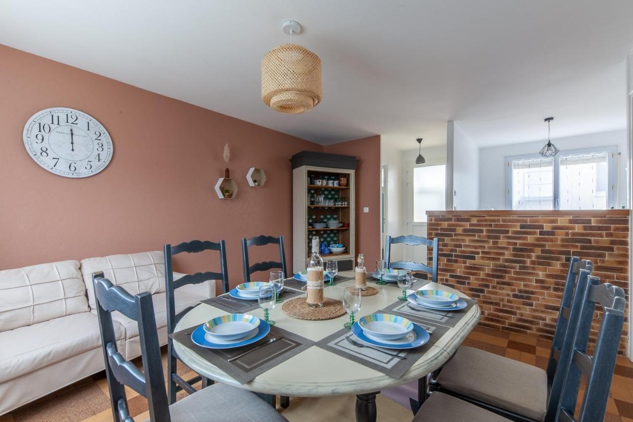 Gite Renardeau - Maison A Deux Pas Du Centre Ville แกรองตอง ภายนอก รูปภาพ